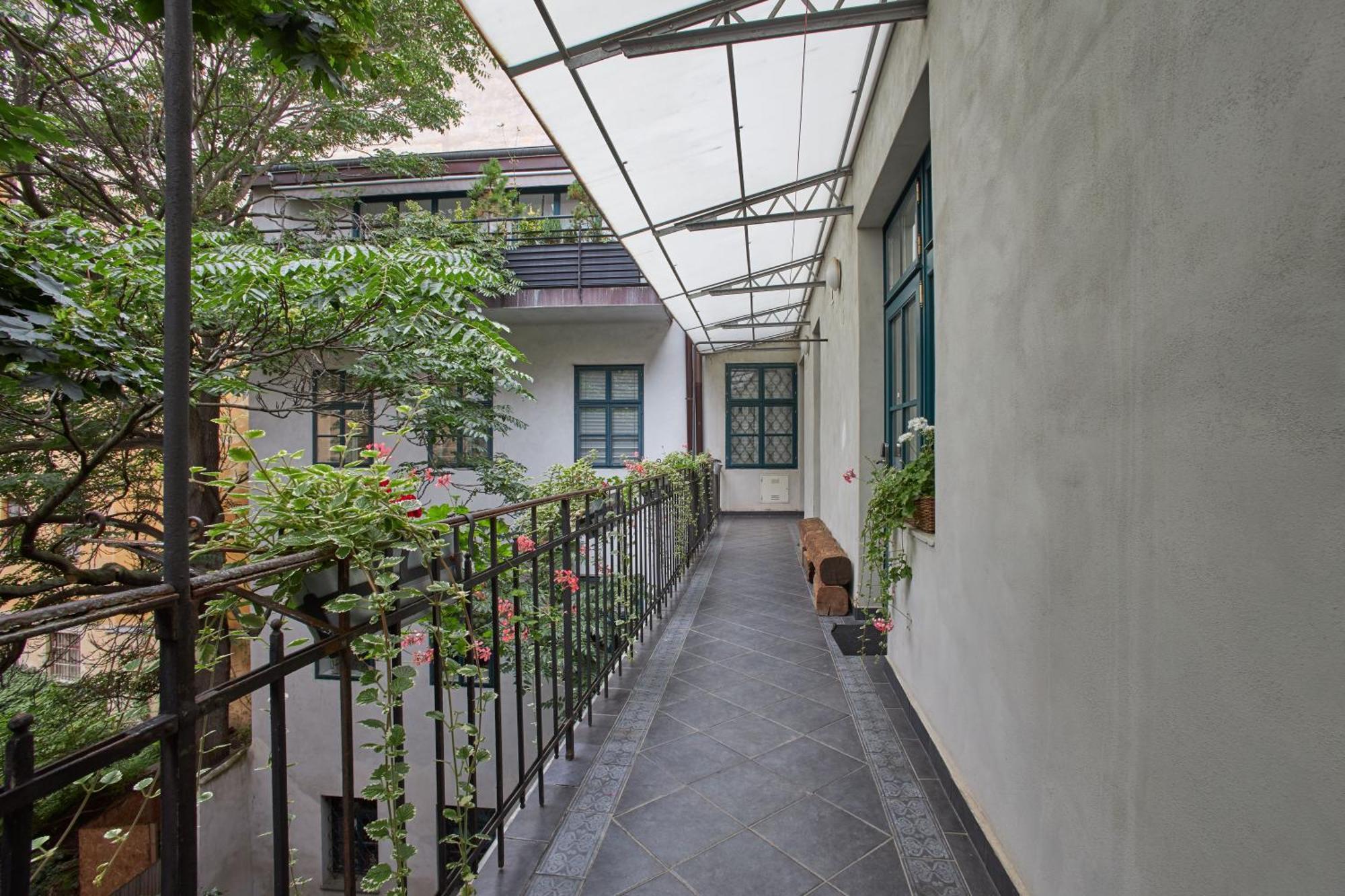 Jeruzalemska - Synagogue Apartments — Photos 2